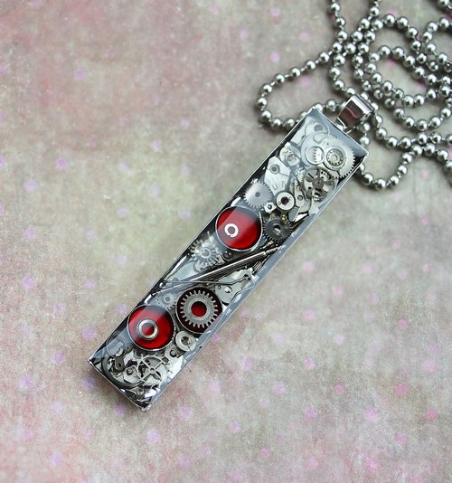 3 red dots — foto 2
