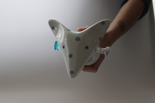 Porcelánový věšák — foto 3