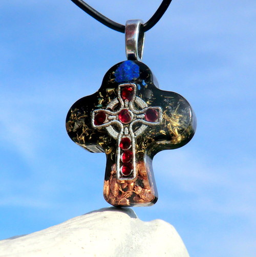 Keltský kříž se 7 granáty * Ochranný talisman — foto 4