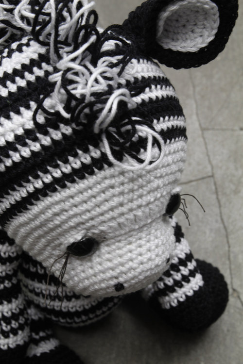 Háčkovaná zebra Matty - návod — foto 5