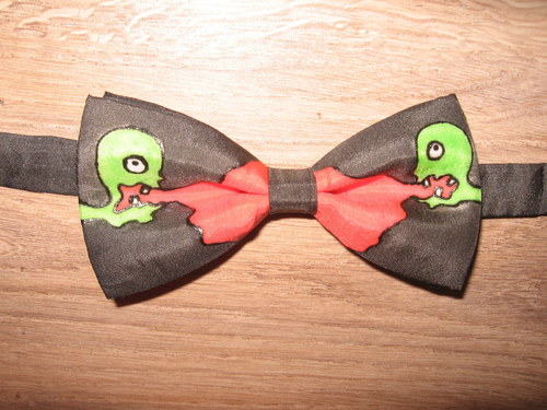 Pánský motýlek - Zombieci (NA PŘÁNÍ) — foto 4