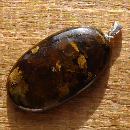 Bronzitový přívěsek — foto 2