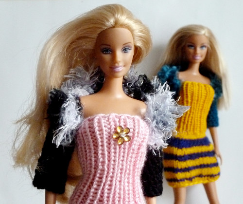 Černé bolerko pro Barbie — foto 2