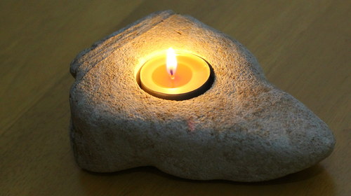 Kamenný svícen — foto 2