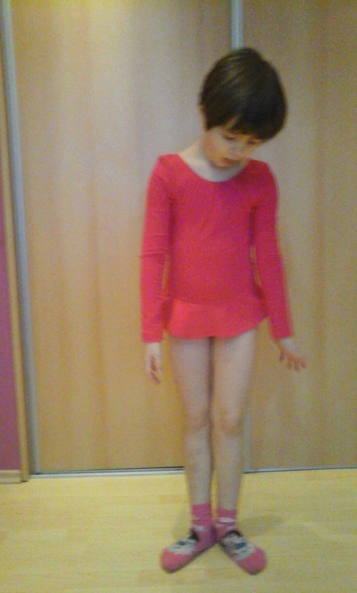 Dres se sukýnkou — foto 2