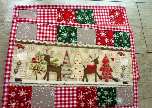 Sada vánočního prostírání Holiday Stitches - 2ks — foto 6