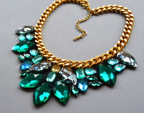 VÝPRODEJ!!! Náhrdelník EMERALD — foto 3