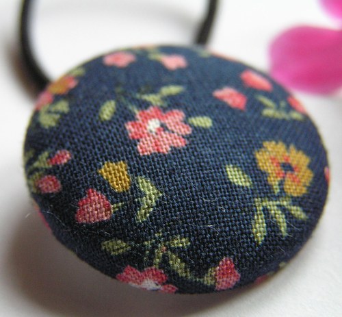 Floral gumička — foto 3