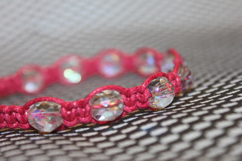 Vánoční nálada.. ;) Náramek macramé/shamballa — foto 6