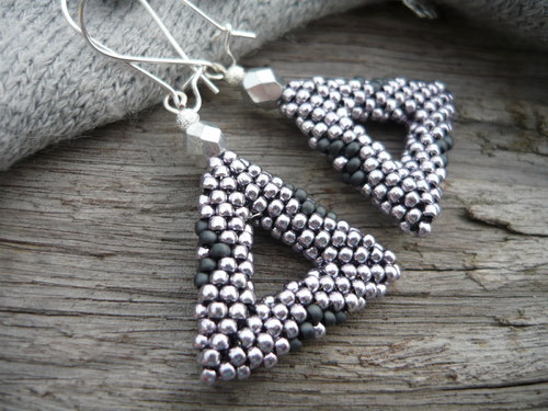 Náušnice Silver Triangle — foto 2