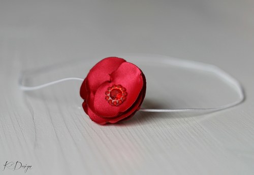Čelenka pro malou slečnu - červená růžička — foto 2