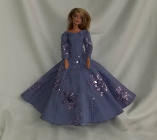 Fialové šaty pro Barbie s flitry-SLEVA — foto 5