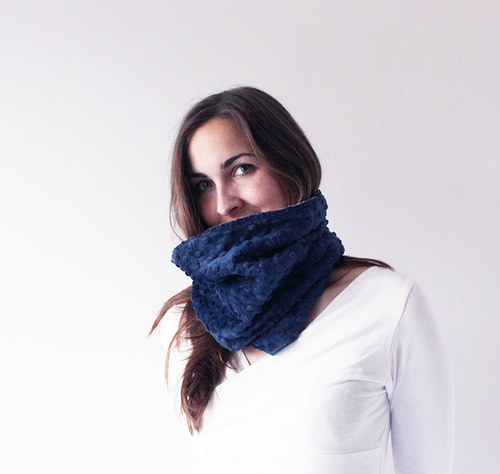 Nákrčník snow/navy — foto 2