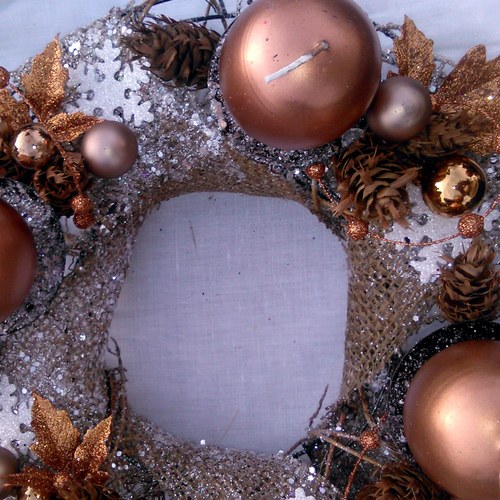 Adventní věnec - slavnostní měď — foto 3