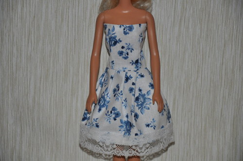 Barbie šaty Pro modroočku 16 — foto 3