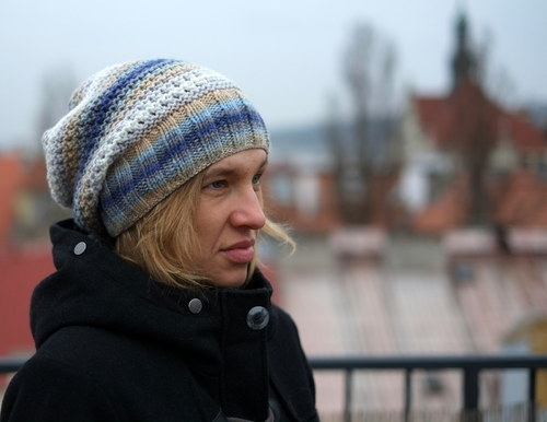 Béžová s modrou a bílou — foto 2