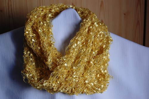 Háčkovaný nákrčník — foto 3