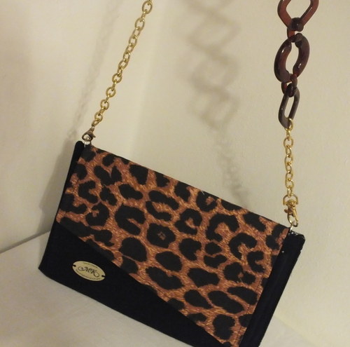 Psaníčko Leopard s řetízkem — foto 4