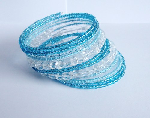 Náramek s křišťálem — foto 2