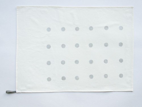 Utěrka - puntíky stříbrné — foto 2