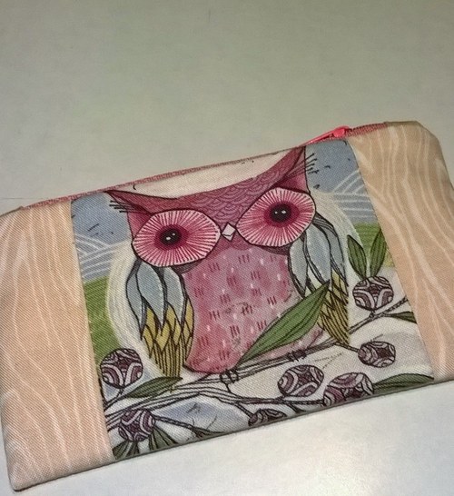 Fialová sova - minikapsička / klíčenka — foto 4