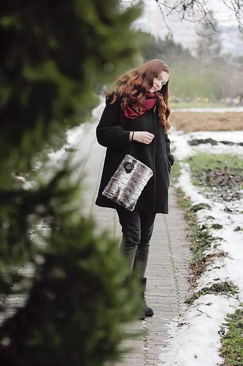 Rukávnik Madam Bovary — foto 2