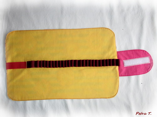 Penál na pastelky — foto 3