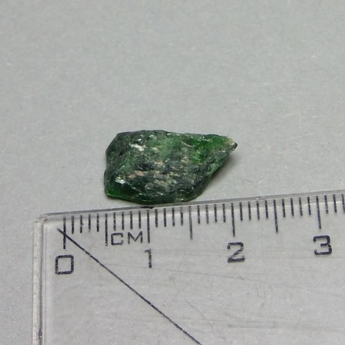 Chromdiopsid surový - B753 — foto 3