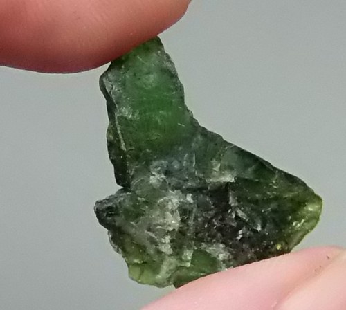 Chromdiopsid surový - B755 — foto 4