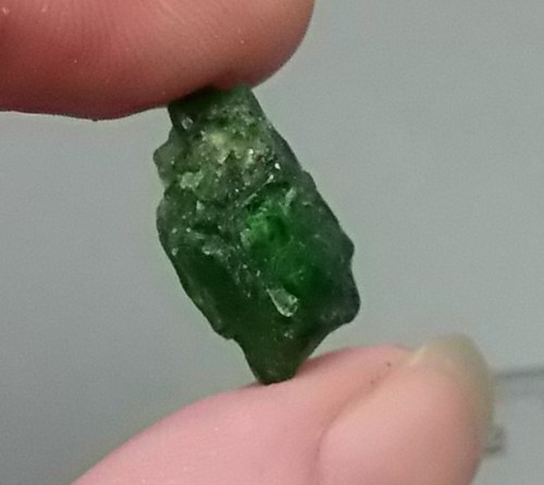 Chromdiopsid surový - B760 — foto 2