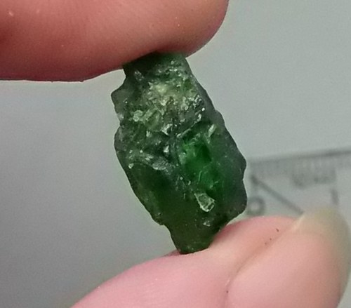 Chromdiopsid surový - B760 — foto 5