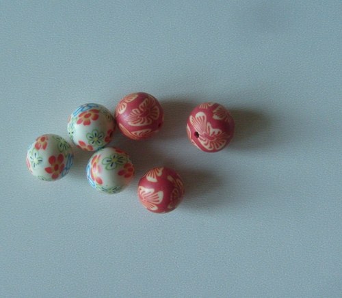 Kulaté korálky FIMO - pestré — foto 2