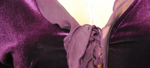 Hlaďoučká sametová halenka — foto 2