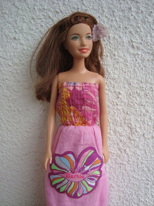 "BARBIE" šaty — foto 3