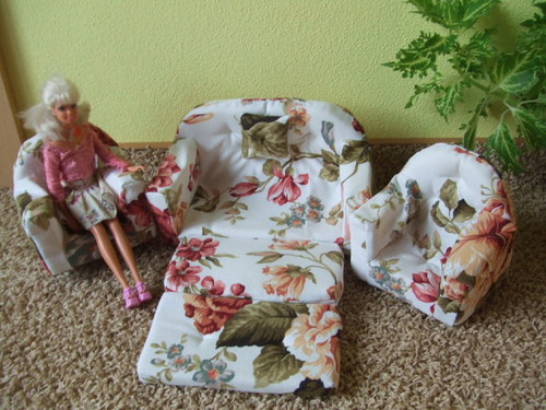 Sedací souprava pro barbie — foto 2