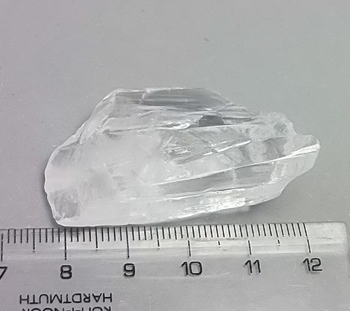 Kalcit surový -- B811 — foto 2