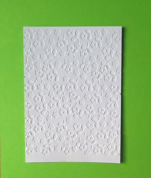 Embosovaná čtvrtka 18 — foto 3