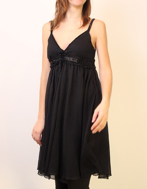 VYPRODEJ - Little black dress — foto 2