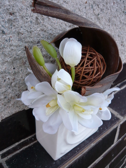 Orchidea v porcelánu — foto 3