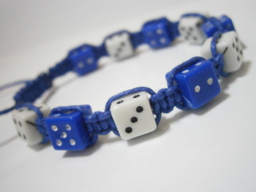 Kostičkový náramek (macramé) — foto 3