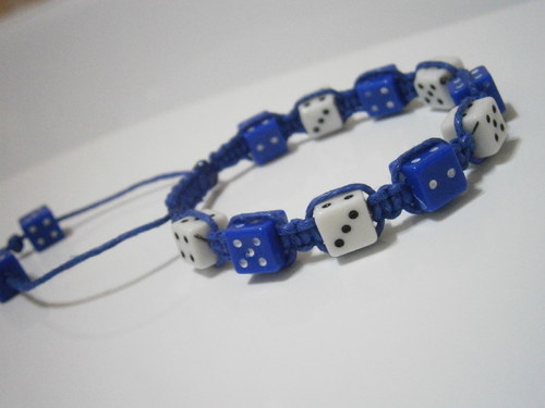 Kostičkový náramek (macramé) — foto 5