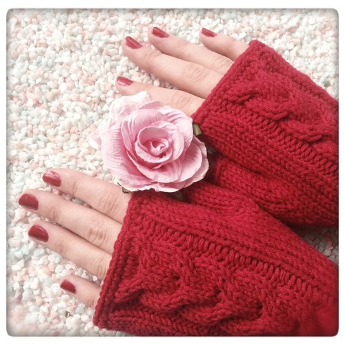 Valentine time ... červené návleky — foto 2