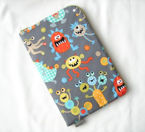 Příšerky - obal na tablet — foto 2