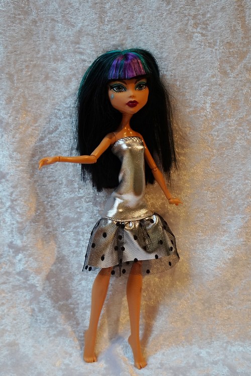 Stříbrná s puntíkem pro Monster High — foto 4
