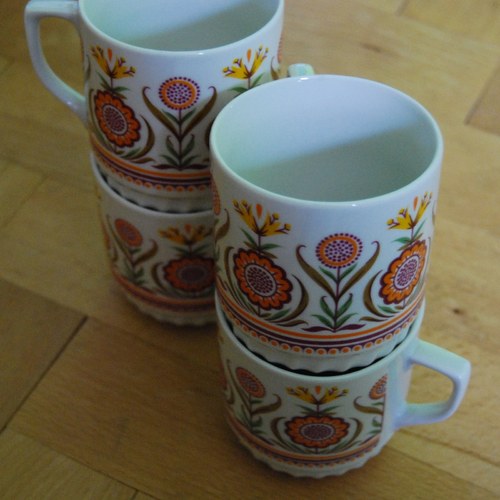 Čtyři hrnky — foto 3