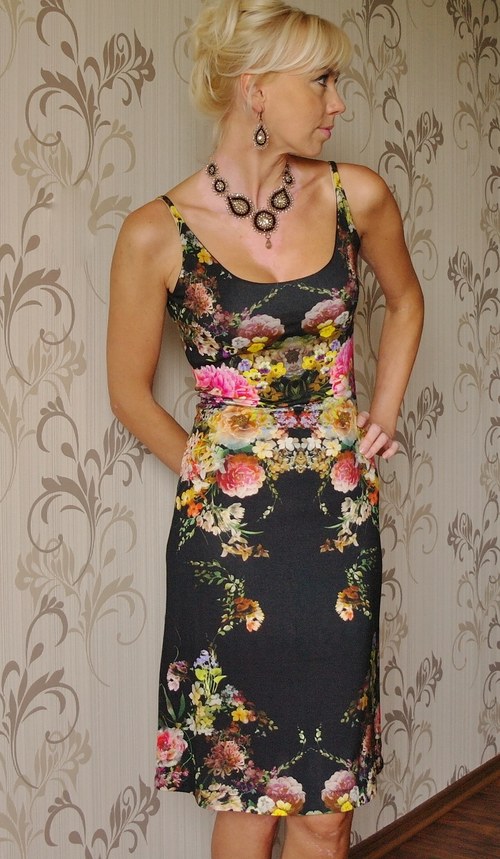Šaty — foto 3