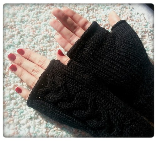 Black ... černé návleky — foto 4