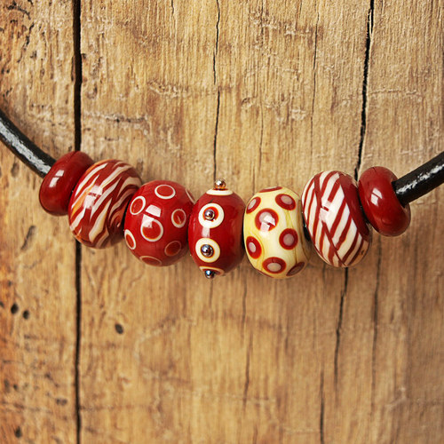 Náhrdelník z vinutek Red — foto 2