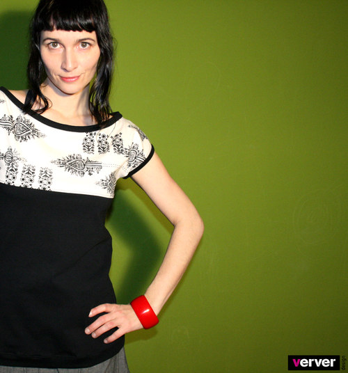 Triko "folklórní" (M) — foto 3