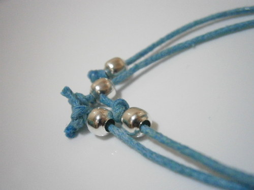 Náramek s ještěrkou - tyrkysový (macramé) — foto 5